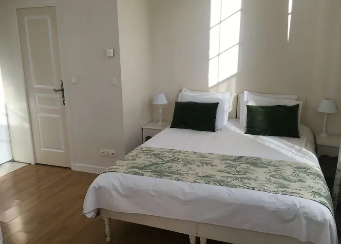 Chateau D'humieres Panzió Monchy-Humières