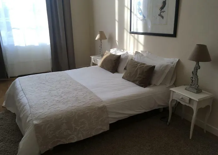 Chateau D'humieres Panzió Monchy-Humières